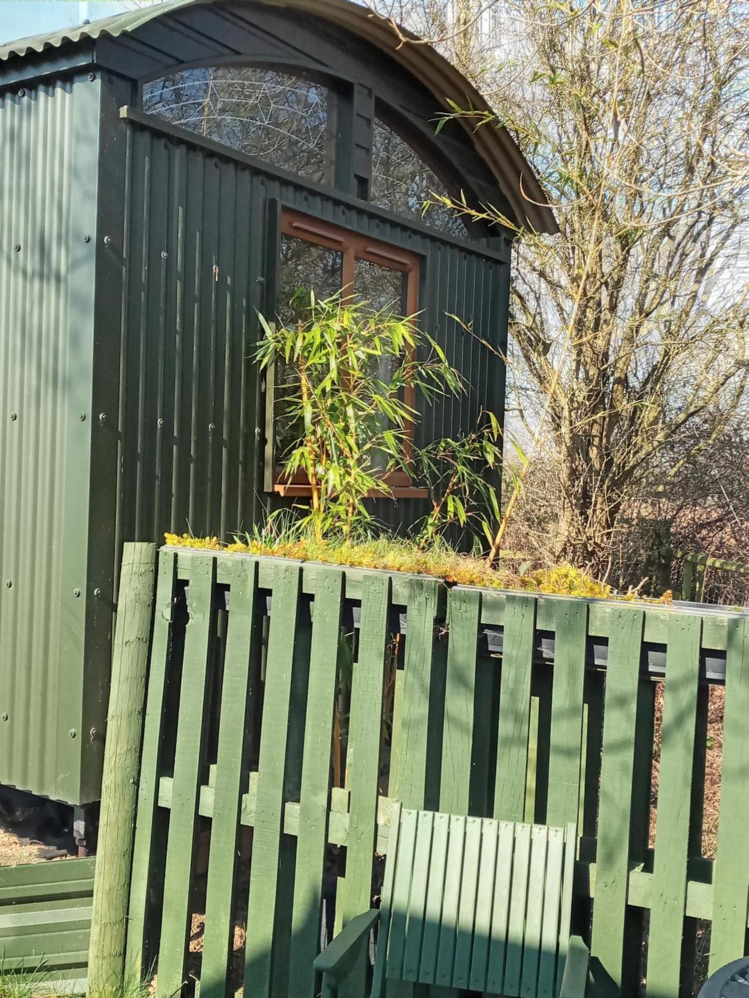 Glamping Malvern Shepherd Hut Buitenkant foto