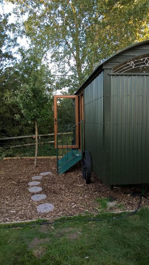 Glamping Malvern Shepherd Hut Buitenkant foto