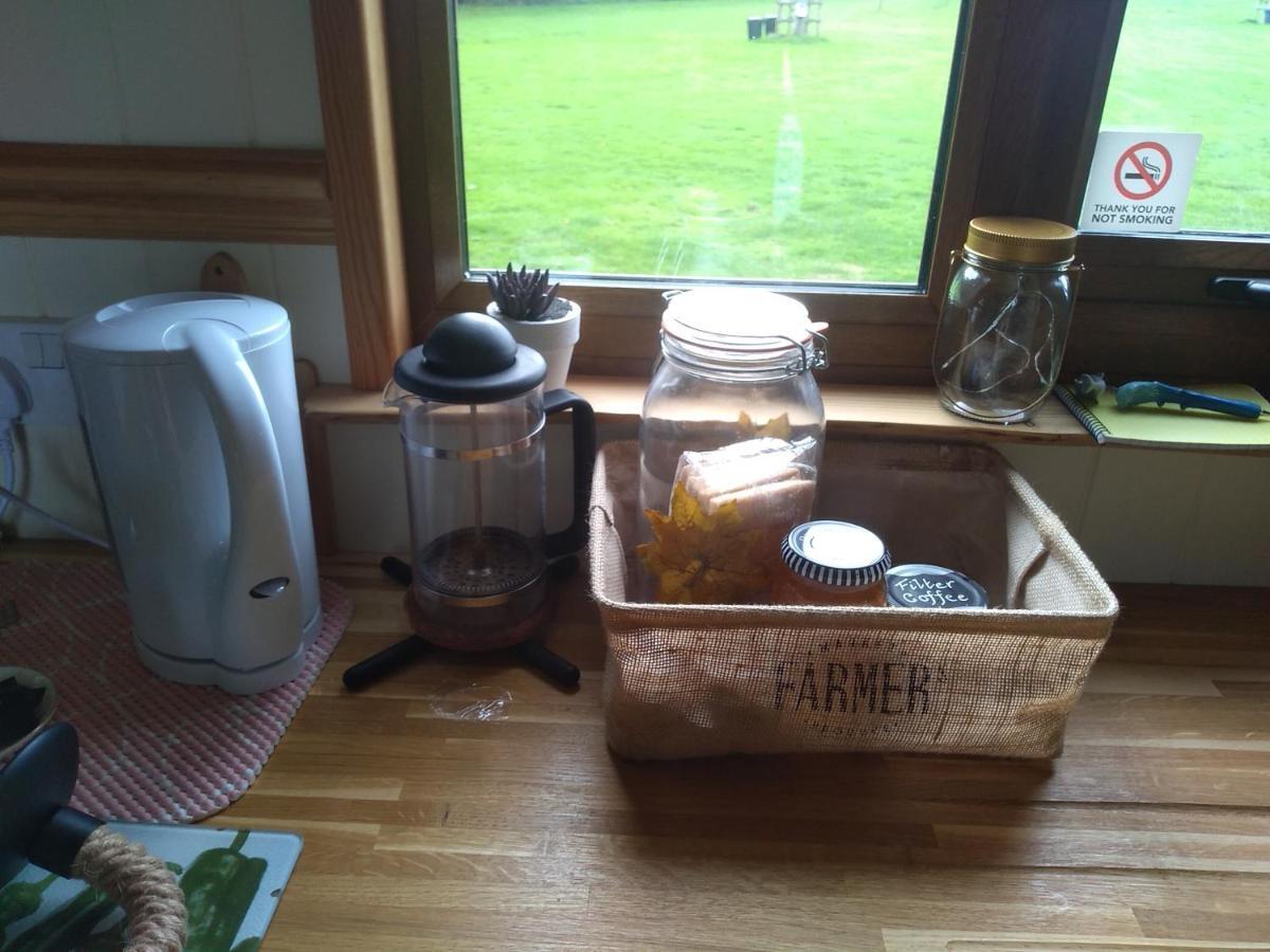 Glamping Malvern Shepherd Hut Buitenkant foto
